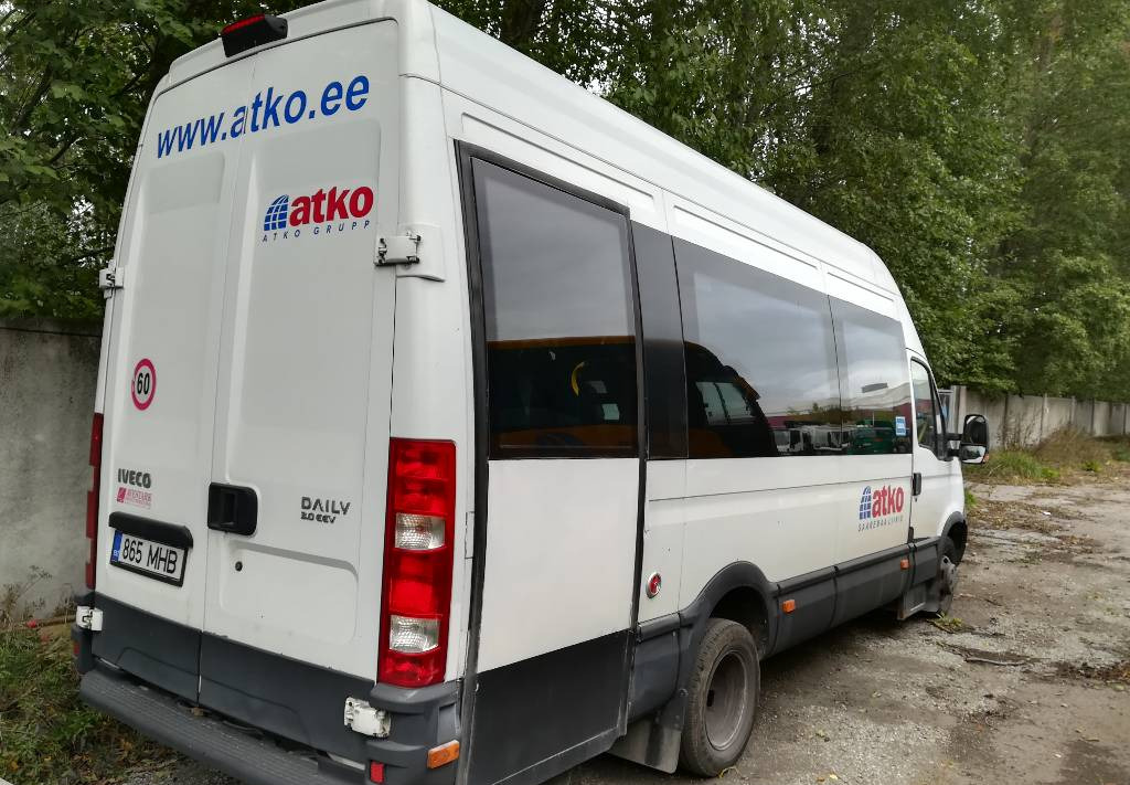 Микроавтобус, Пассажирский фургон Iveco Daily 50 C 17: фото 4