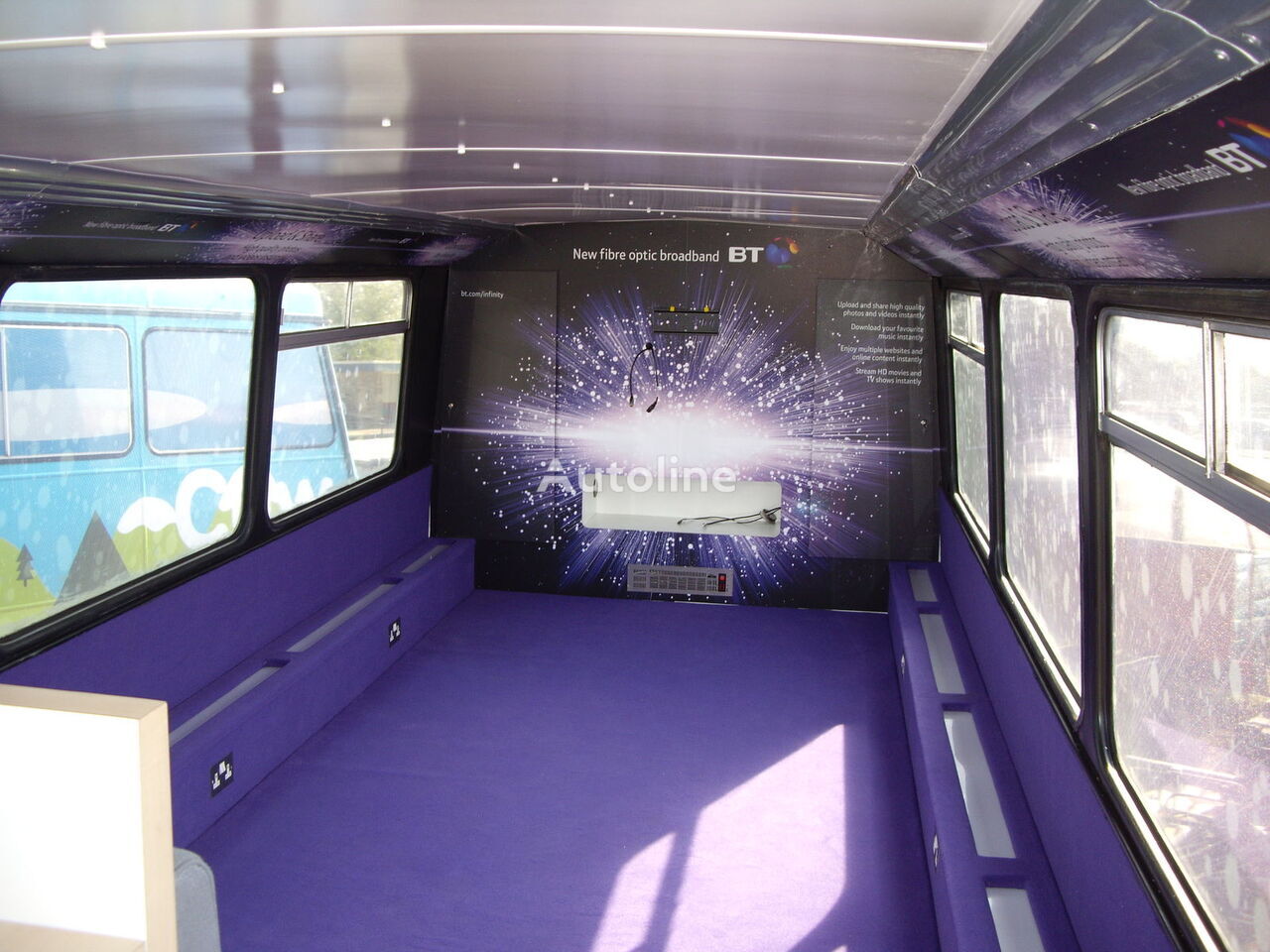 Двухэтажный автобус MCW METROBUS British Double Decker Bus Marketing Exhibition Training: фото 7