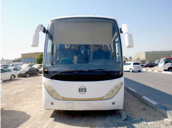 NISSAN UD - Туристический автобус