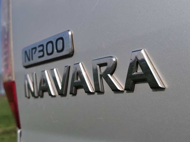 Пикап Nissan Navara  2.3 dci 160 ac 4wd: фото 17