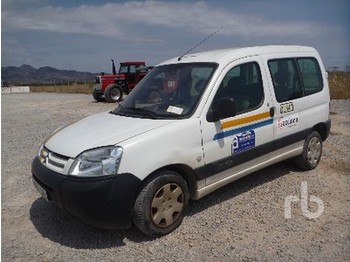 Citroen BERLINGO 2.0 - Грузовик с закрытым кузовом