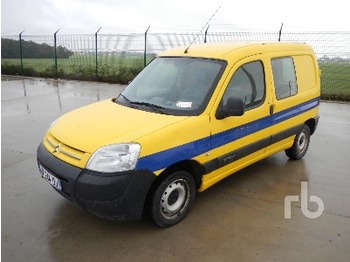 Citroen BERLINGO HDI - Грузовик с закрытым кузовом