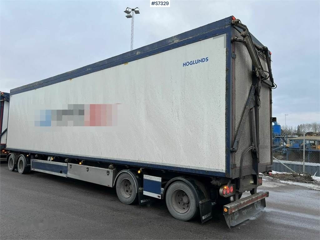 Грузовик с закрытым кузовом Volvo FH 6x2 wood chip truck with trailer: фото 3