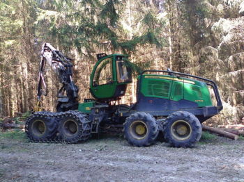 JOHN DEERE 1270E IT4 8WD - Харвестер