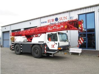 Liebherr CRANE LTM 1030 -2 -1 - Погрузочно-разгрузочная техника