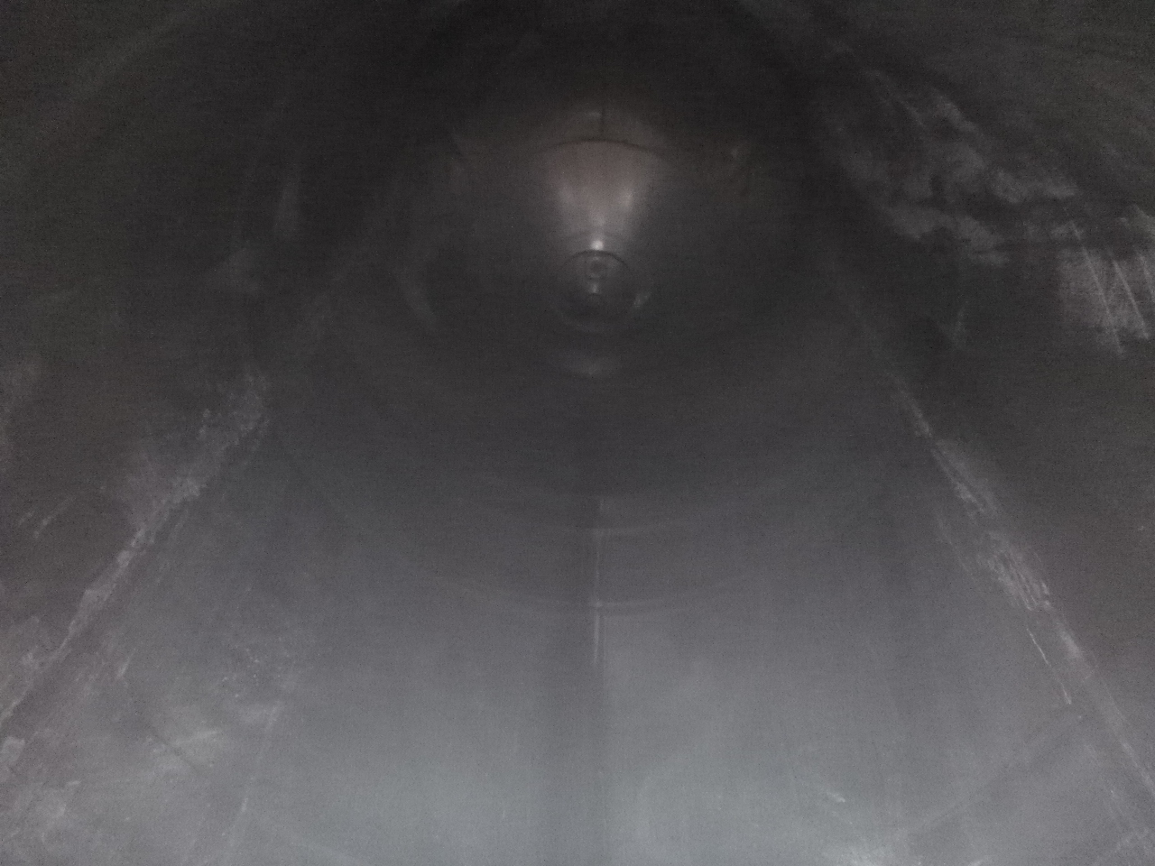 Полуприцеп-цистерна для транспортировки муки Benalu Powder tank alu 58 m3 (tipping): фото 7
