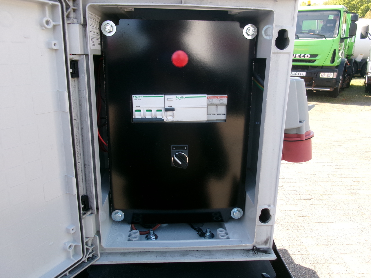 Полуприцеп-цистерна для транспортировки битума Cobo Bitumen tank inox 34 m3 / 1 comp: фото 12