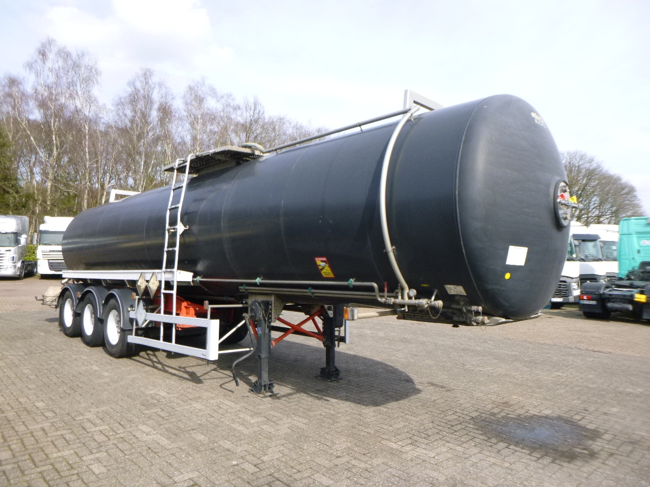 Полуприцеп-цистерна для транспортировки битума Magyar Bitumen tank inox 31 m3 / 1 comp ADR 10-04-2023: фото 2