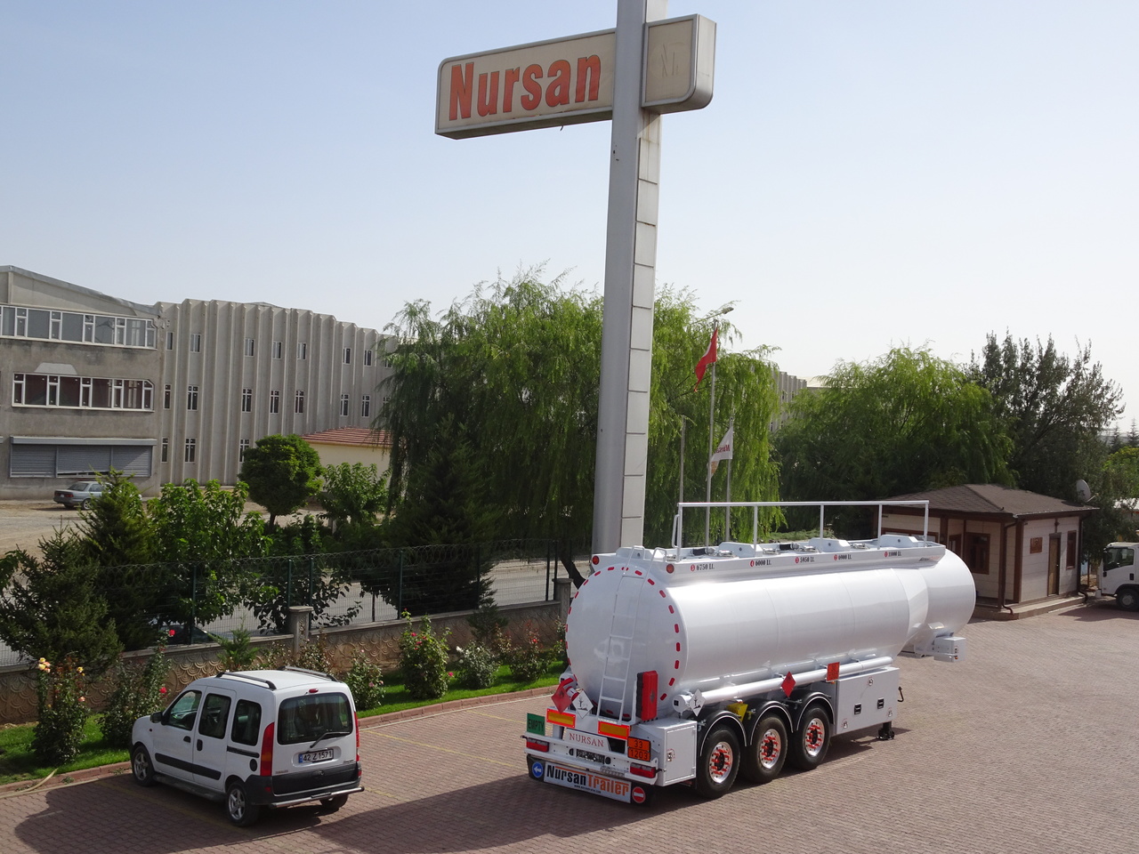 Новый Полуприцеп-цистерна для транспортировки топлива NURSAN Aluminium Fuel Tanker: фото 10