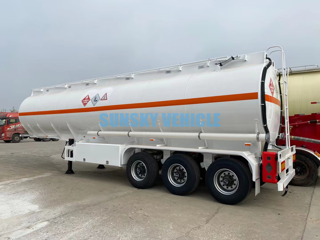 Новый Полуприцеп-цистерна для транспортировки топлива SUNSKY 3 Axle Fuel Tanker Trailer: фото 13