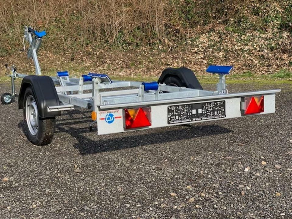 Лодочный прицеп TPV/Böckmann Bootstrailer BA 750 kg - mit Gurtwinde: фото 8