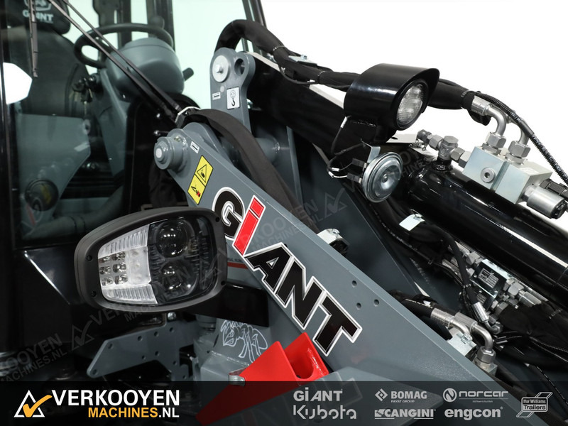 Колёсный погрузчик Giant G2700 X-tra HD+ (Cabine) Full options!: фото 10