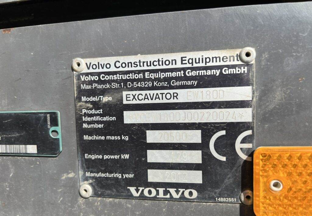 Колёсный экскаватор Volvo EW180D: фото 18