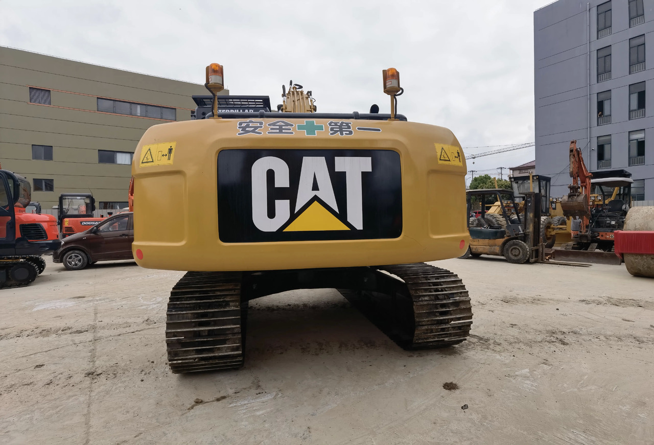 Гусеничный экскаватор caterpillar 320D excavator cat used crawler excavator original japan used cat320 cat320d excavator: фото 4
