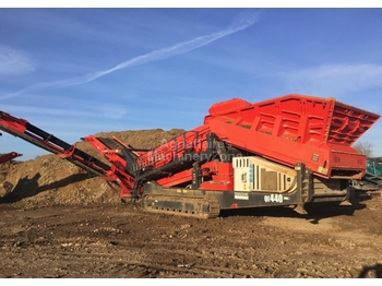  SANDVIK QE440 - Дробилка