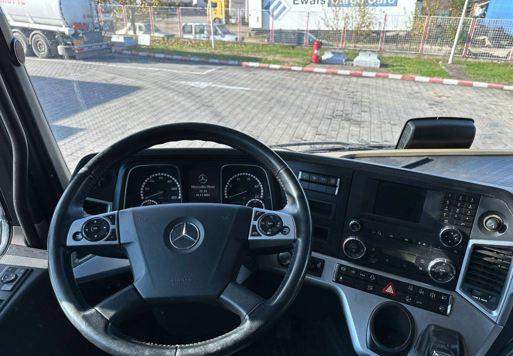 Тягач Mercedes-Benz Actros 963-4-A: фото 13