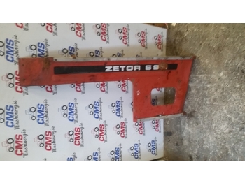 Zetor 6911 Engine Side Panel Right - Кузов и экстерьер