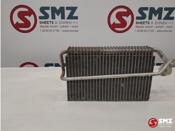 Радиатор для Грузовиков Mercedes-Benz Occ airco radiator Mercedes W211A2118300358: фото 1