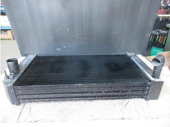 Cnh 1457540 - Радиатор