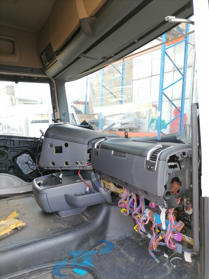 Кабина для Грузовиков Scania Cab 2301689: фото 8