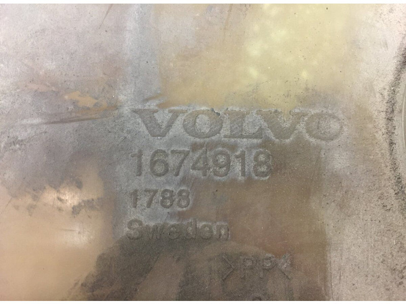 Расширительный бачок для Грузовиков Volvo FM7 (01.98-12.01): фото 3