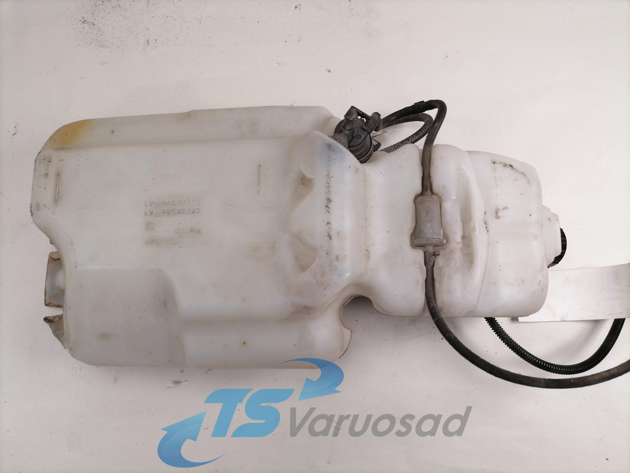 Щетка стеклоочистителя для Грузовиков Volvo Windscreen washer fluid tank 84530119: фото 3