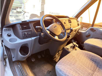 Ford Transit 2.2 TDCI 4x2 Transit 2.2 TDCI 4x2, Krankentransporter - Машина скорой помощи: фото 2
