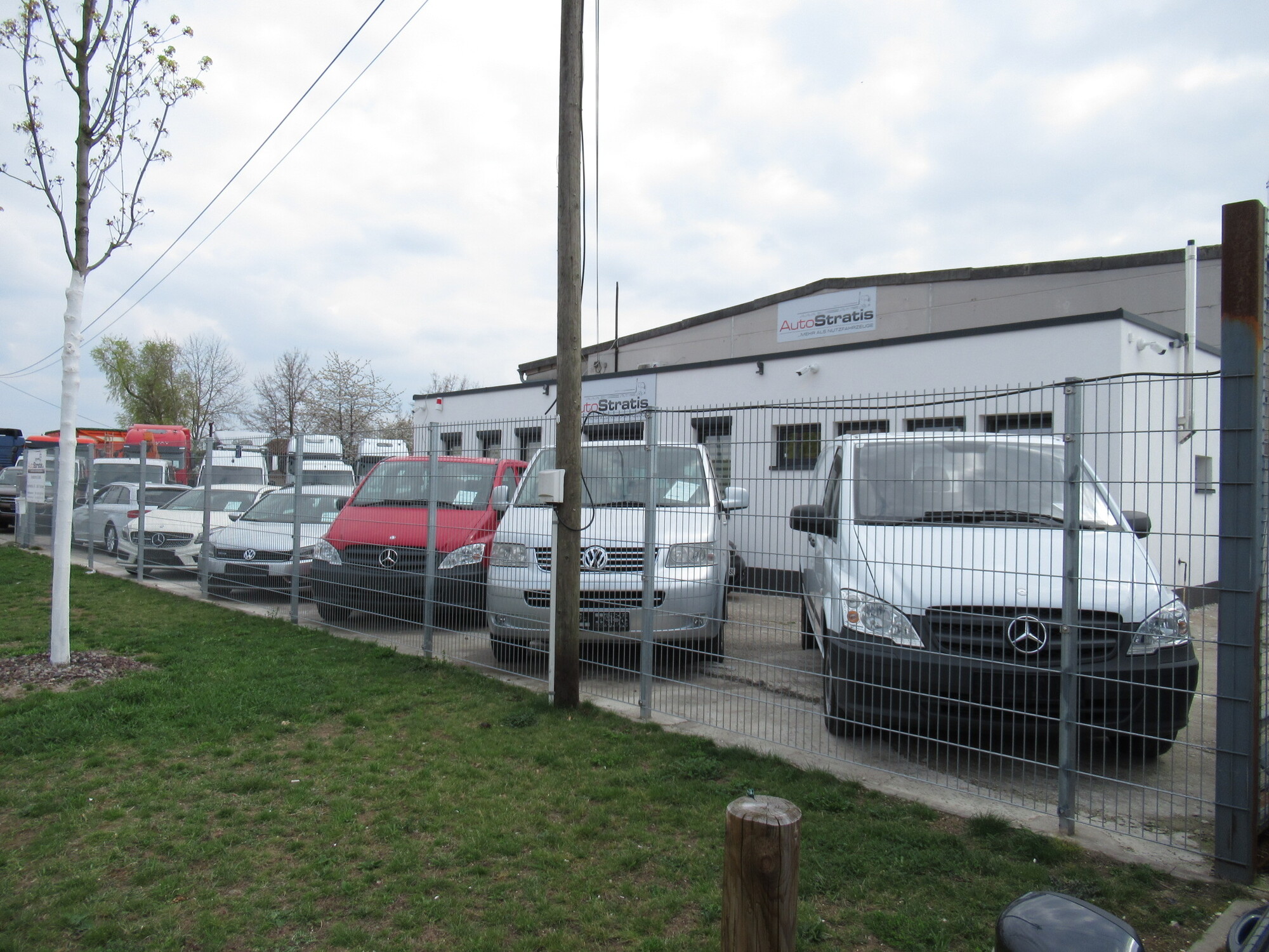 AutoStratis - Фургоны FORD - 4х4, Euro 6, гидроборт undefined: фото 4