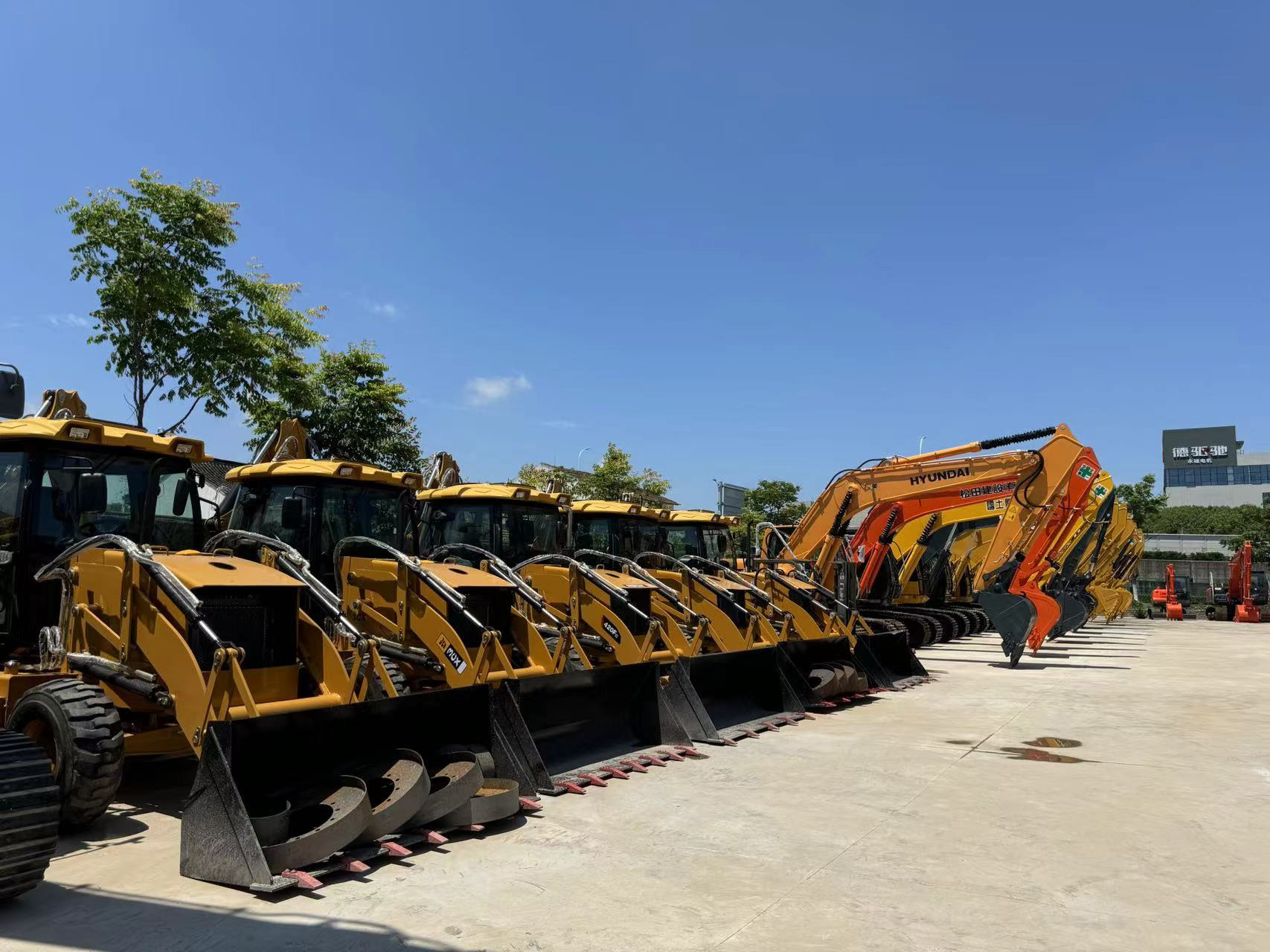 Sunight Development Company Limited - Грузовики undefined: фото 11