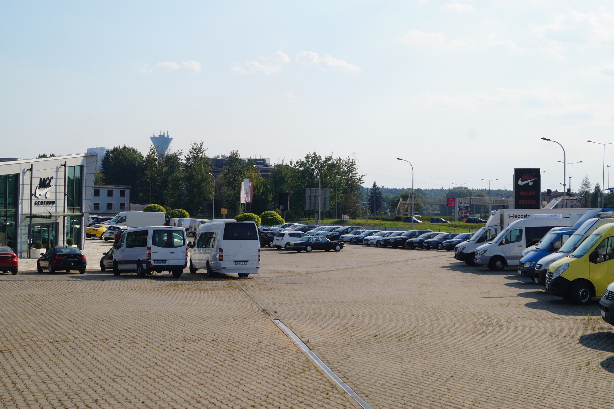 MGC CENTRUM SAMOCHODOW DOSTAWCZYCH - Сменные кузова/ Контейнеры undefined: фото 8