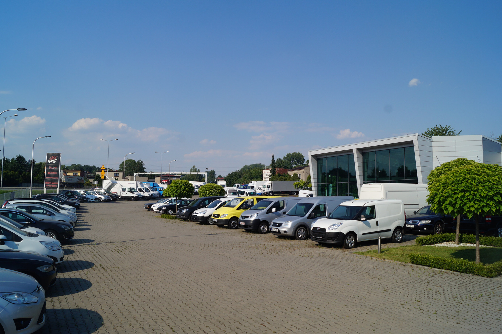 MGC CENTRUM SAMOCHODOW DOSTAWCZYCH - Сменные кузова/ Контейнеры undefined: фото 3