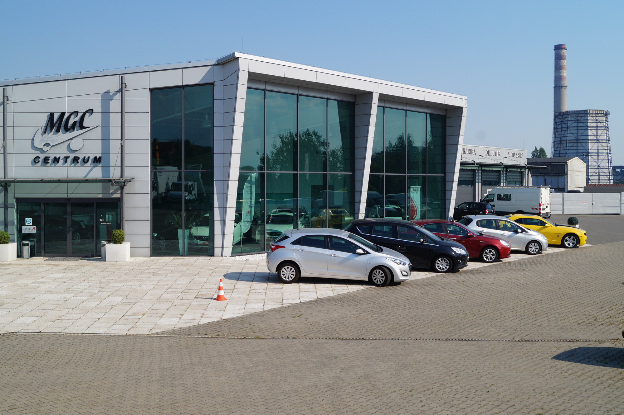 MGC CENTRUM SAMOCHODOW DOSTAWCZYCH - Сменные кузова/ Контейнеры undefined: фото 1