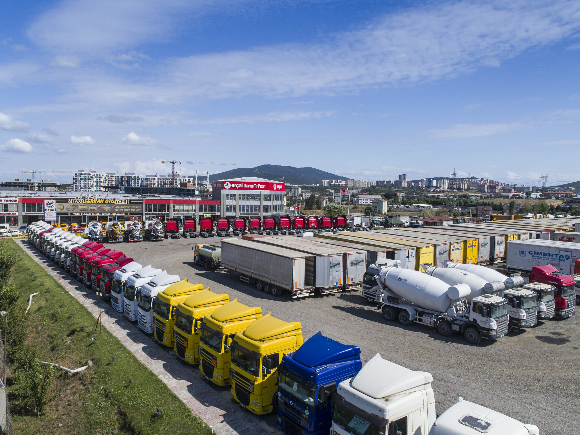 ERCAL TRUCKS - Строительная техника FORD - Год: 2011 undefined: фото 3