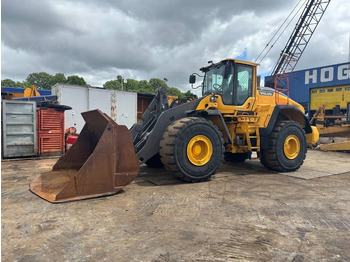 Колёсный погрузчик VOLVO L220H