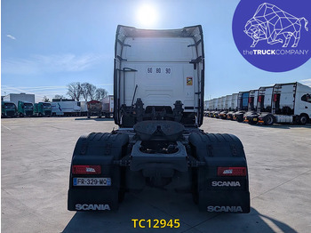 Тягач Scania R 450: фото 3 Тягач Scania R 450: фото 3