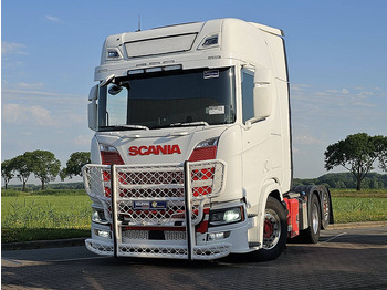 Тягач SCANIA R