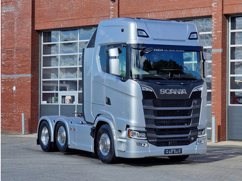 Тягач SCANIA S 660 V8