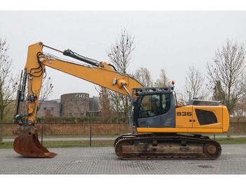 Экскаватор для демонтажных работ LIEBHERR R 936