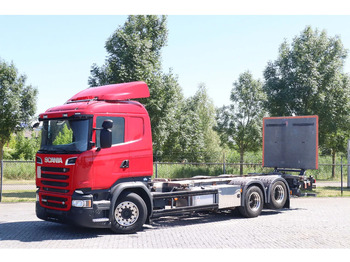 Грузовик-контейнеровоз/ Сменный кузов SCANIA R 580
