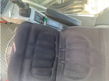 Колёсный экскаватор Atlas 1505: фото 5