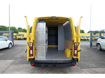 Цельнометаллический фургон RENAULT Master