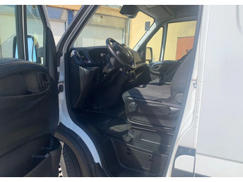 Цельнометаллический фургон Iveco DAILY: фото 5