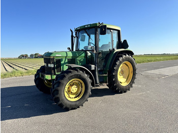Трактор JOHN DEERE 6400