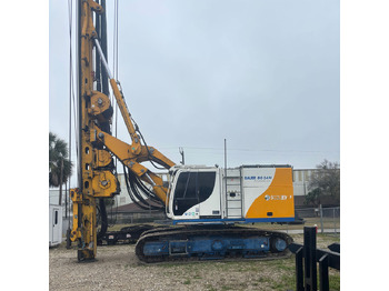 Сваебойная установка BAUER