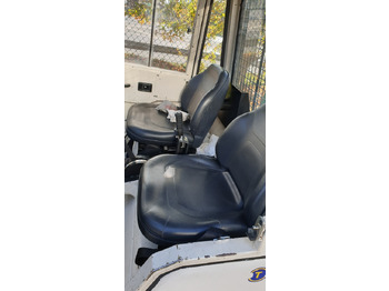 Багажный тягач Toyota 02-2TD25: фото 3 Багажный тягач Toyota 02-2TD25: фото 3