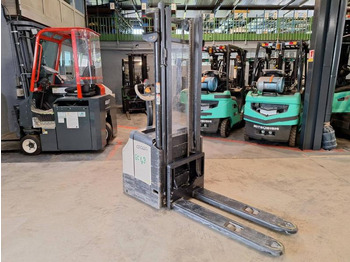 Crown ES4000-1.6 в лизинг Crown ES4000-1.6: фото 3 Crown ES4000-1.6 в лизинг Crown ES4000-1.6: фото 3