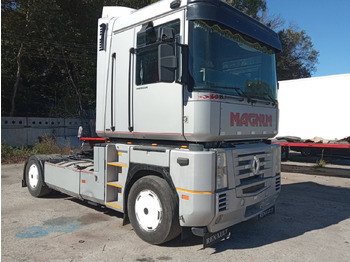 Тягач RENAULT Magnum 480