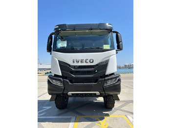 Тягач IVECO