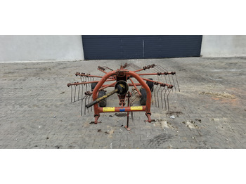 Сеноворошилка KUHN