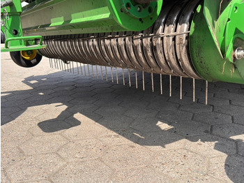 Обмотчик рулонов John Deere V461R: фото 5 Обмотчик рулонов John Deere V461R: фото 5